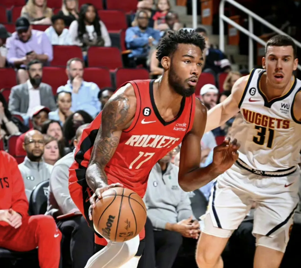 关于欧篮联赛后再迎强敌，密尔沃基雄鹿队长鼓劲，主帅态度——目标明确，更衣室氛围转暖的信息-开云